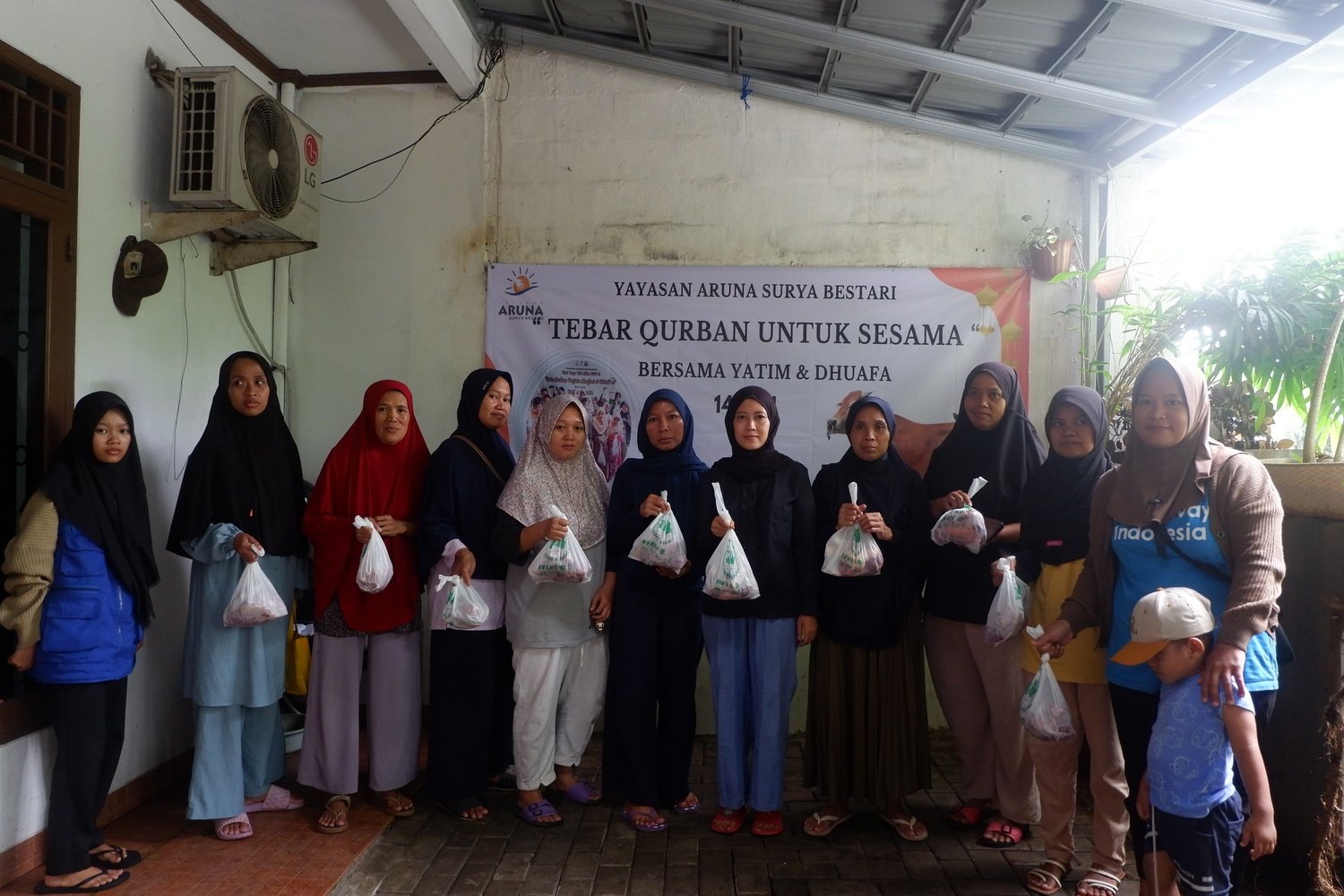 MEMPERINGATI IDUL ADHA 1445 H